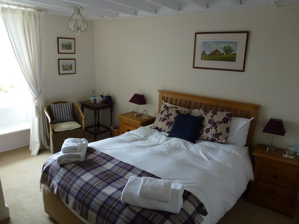 The Manor House Hotel Puncknowle Exterior photo